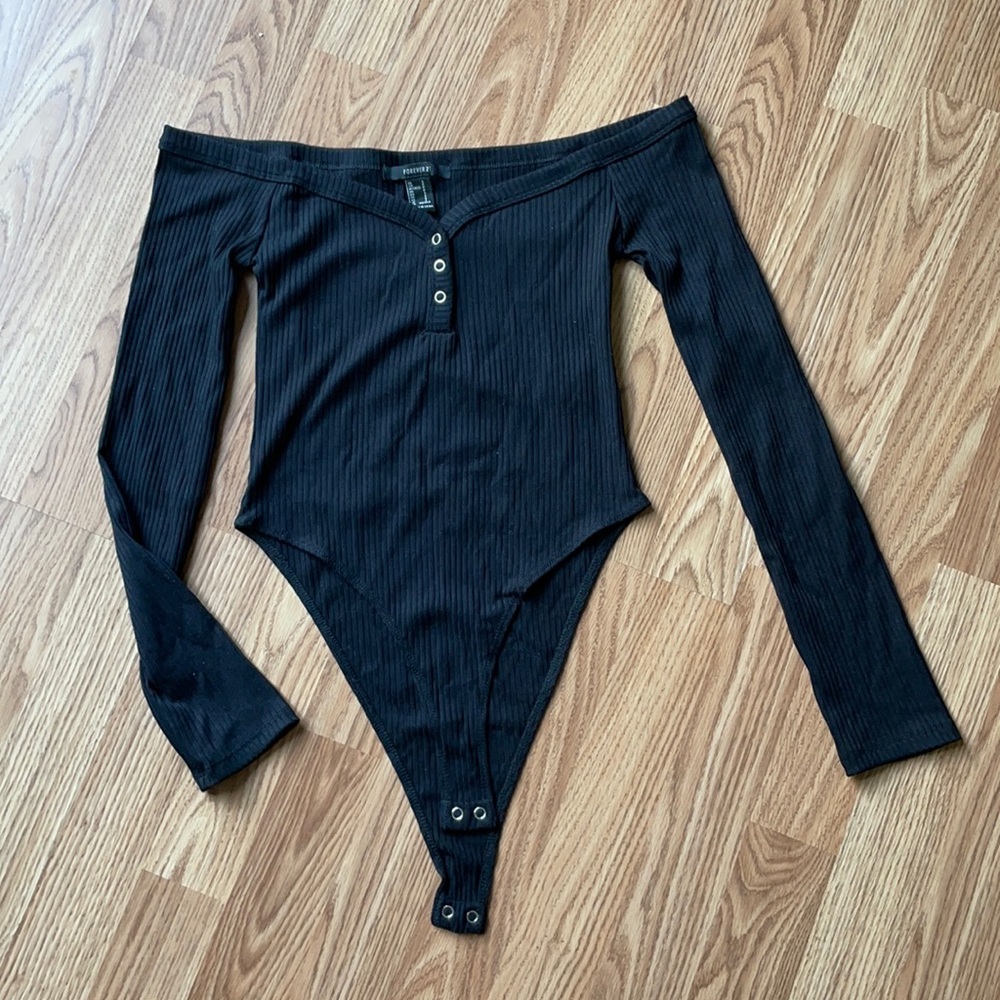 Black Off the Shoulder Bodysuit